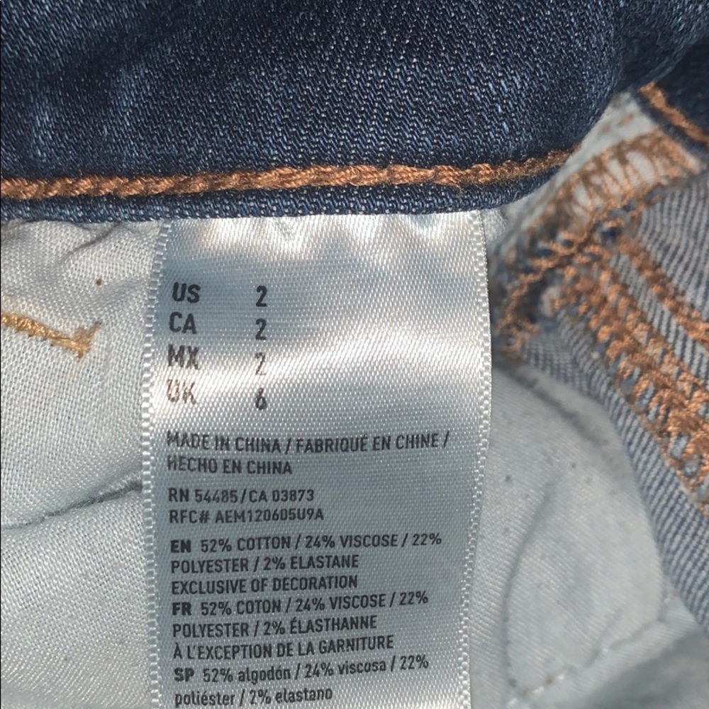 american eagle ripped jean shorts - Picture 4 of 4